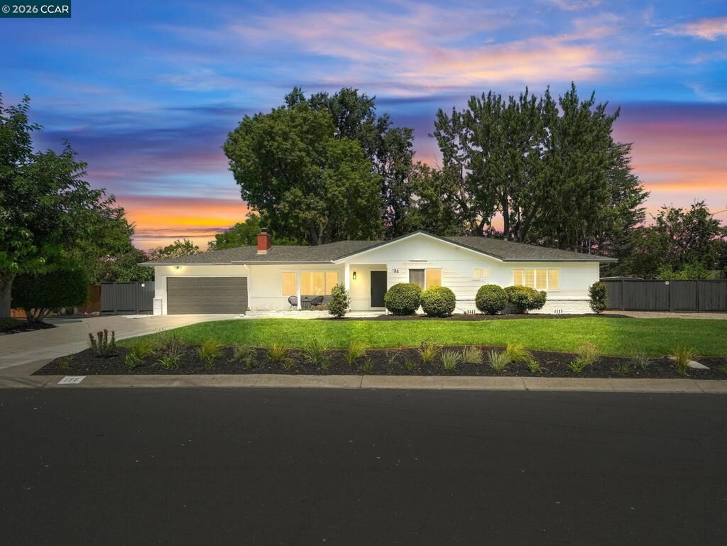 Property Photo: 136 Arbolado Dr CA 94598