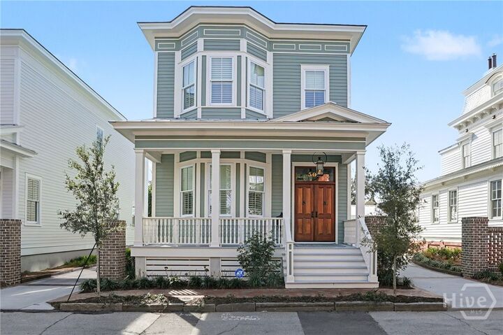 Property Photo:  505 E Huntingdon Street  GA 31401 