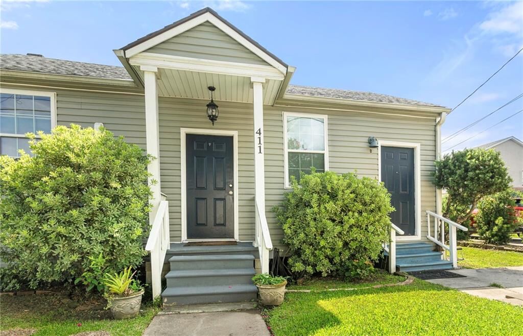 Property Photo: 411 Nursery Avenue LA 70005