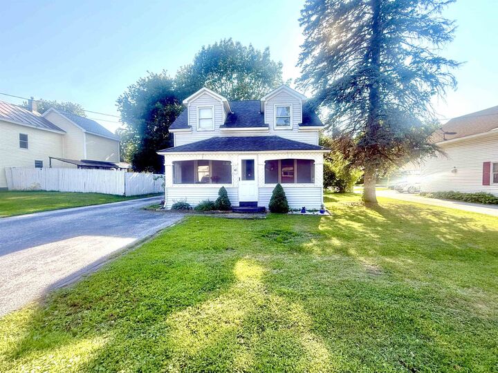 Property Photo:  40 Greenwich Street  VT 05488 