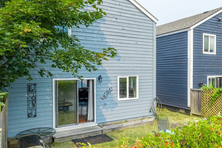 Property Photo: 1852 Corbin Place BC V0E 2S0