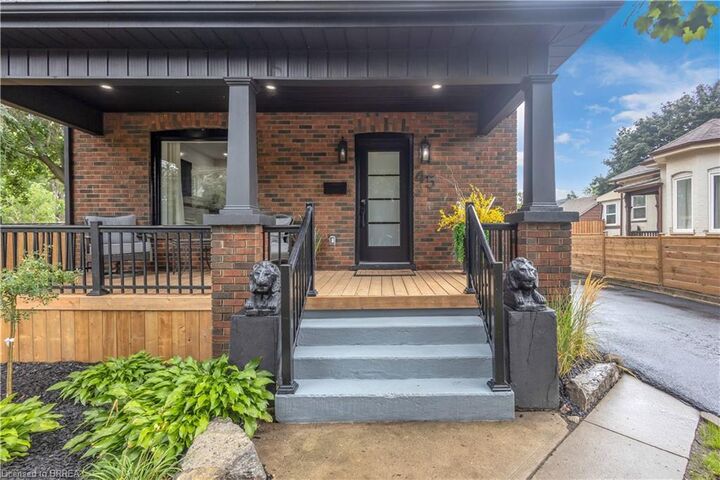 Property Photo:  45 Brighton Avenue  ON N3S 1V8 