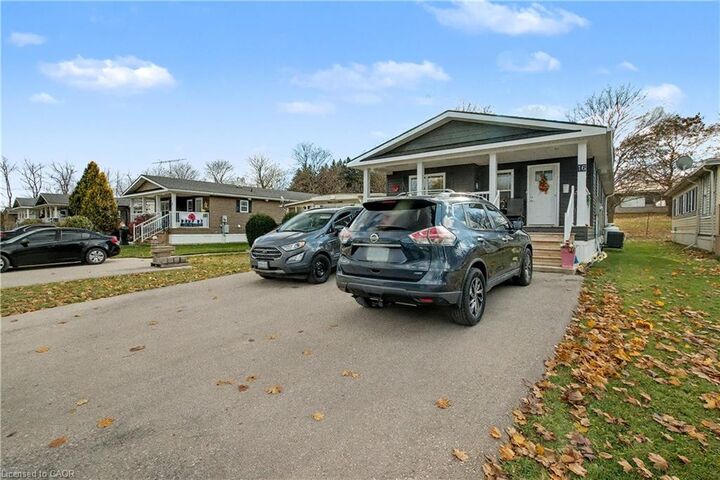 Property Photo: 1429 Sheffield Road 16 ON N1R 8B2