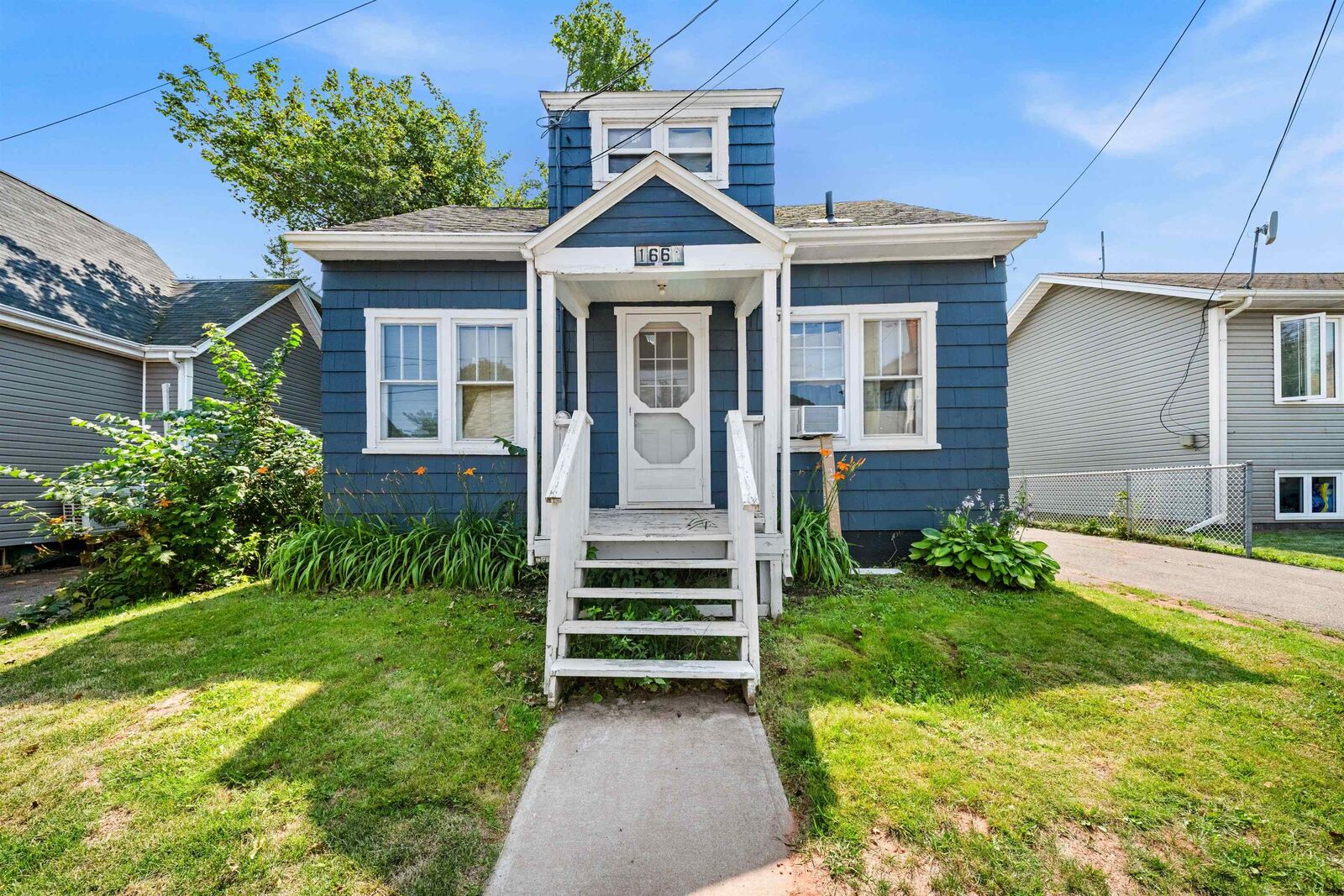 Property Photo: 166 Harvard Street PE C1N 1R6