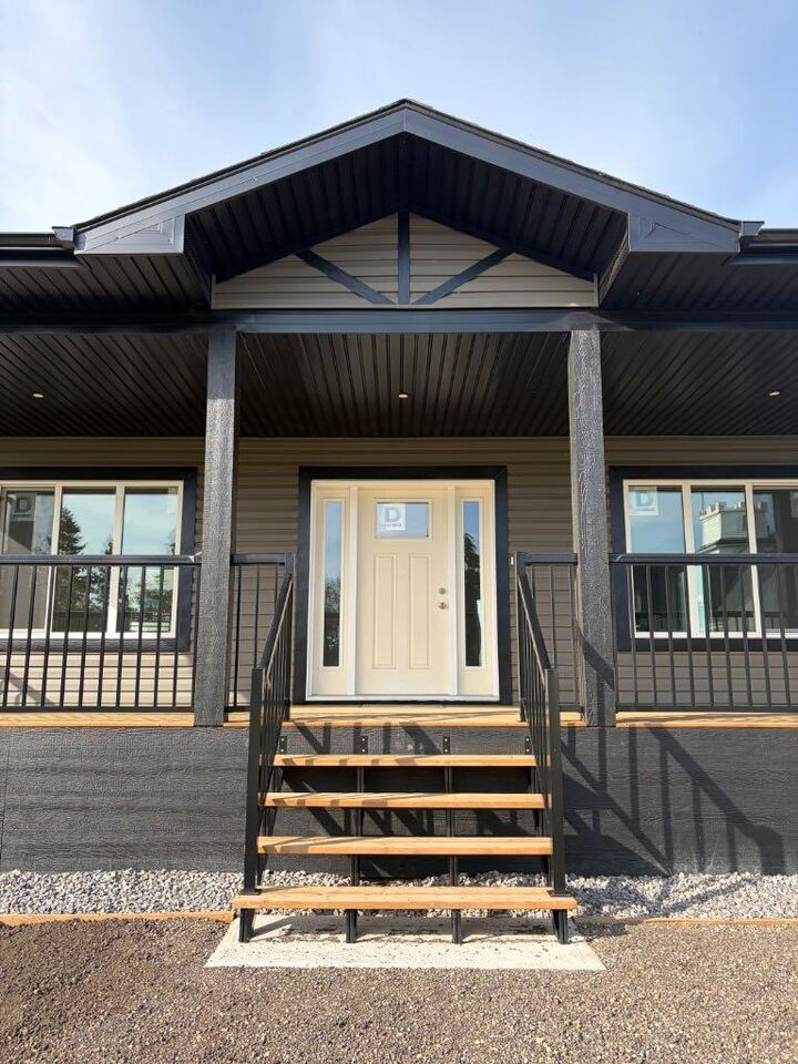 Property Photo: 114 Alberta Street AB T0B 2M0