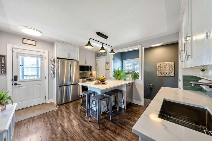 Property Photo:  101 S Railway Street  AB T1S 1K6 