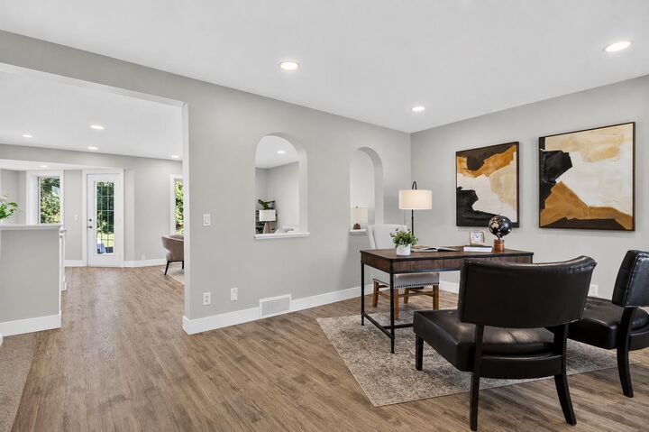 Property Photo: 105 Citadel Ridge Green NW AB T3G 4P9