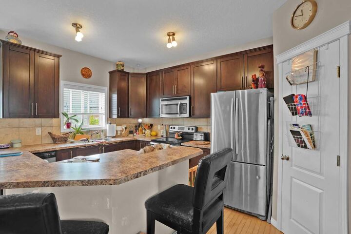 Property Photo: 31 Walden Manor SE AB T2X 0N1