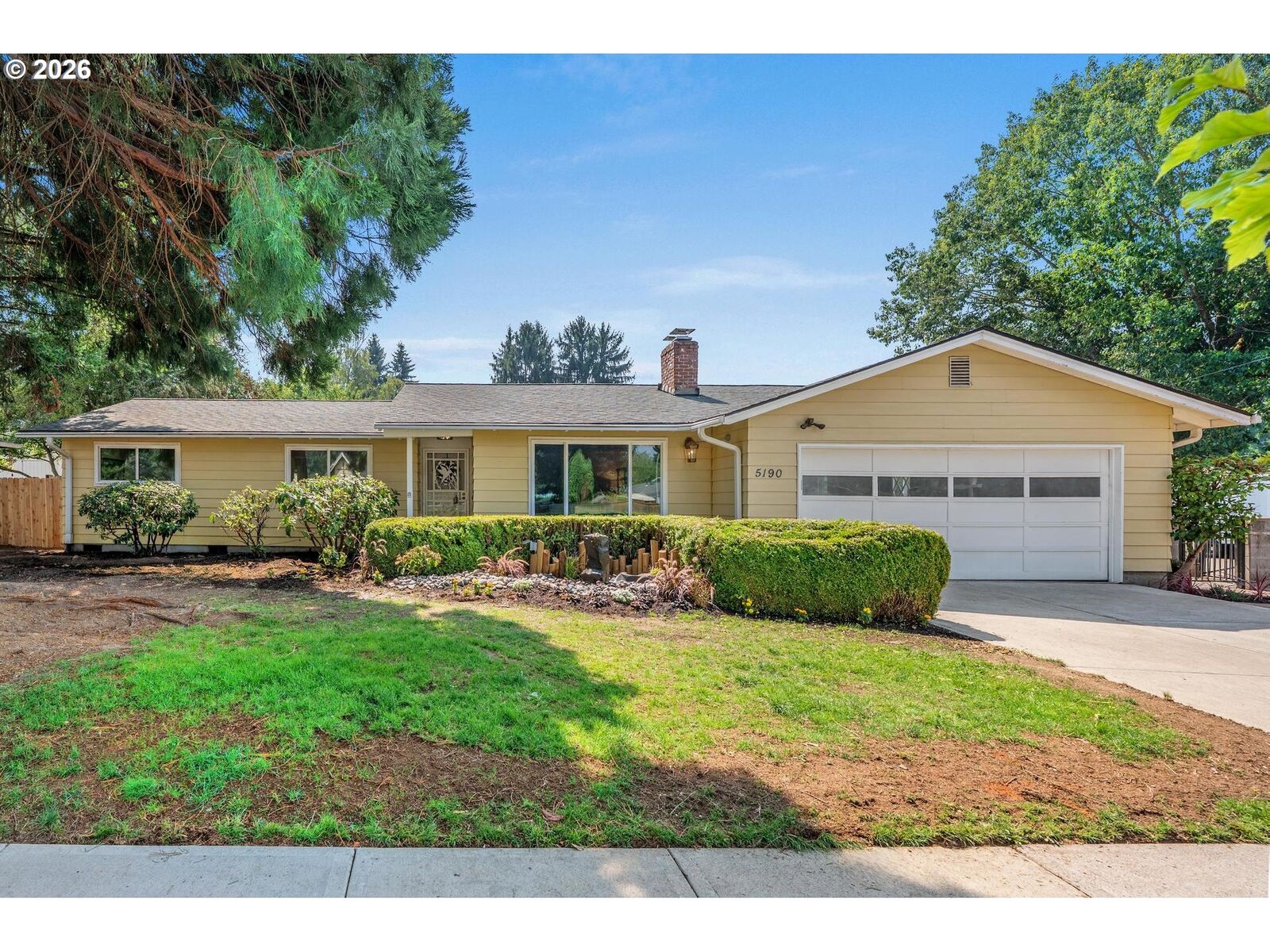 Property Photo:  5190 SE Golden Rd  OR 97123 