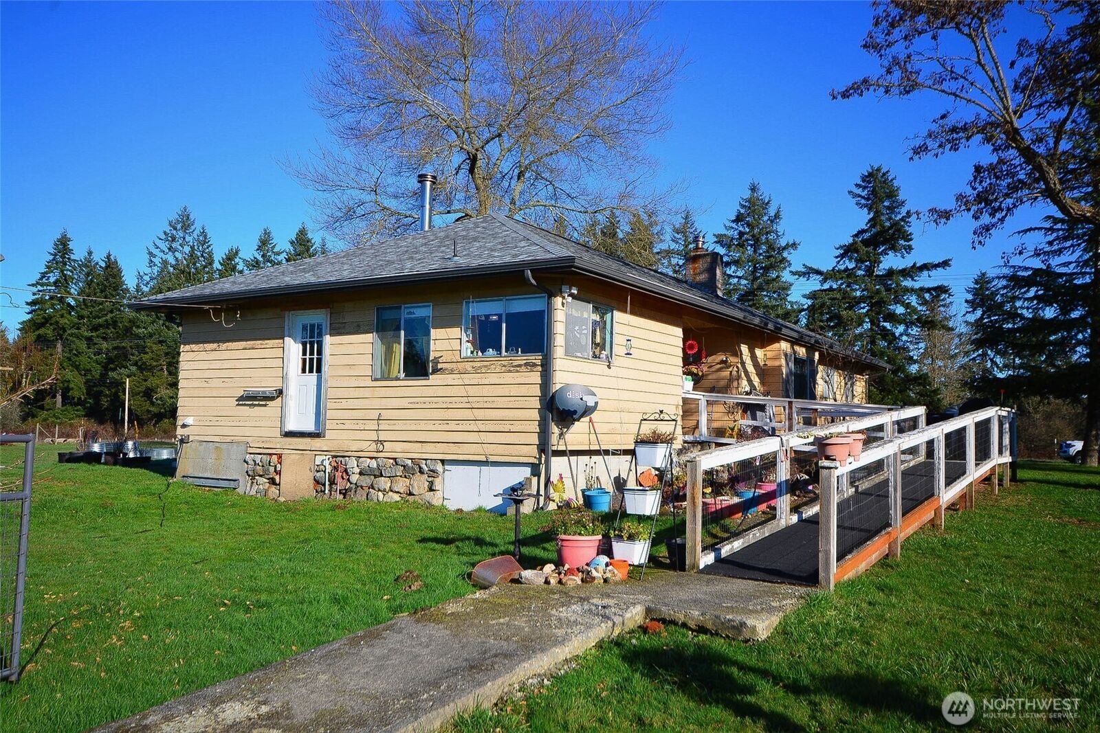 Property Photo:  12649  Bald Hill Road SE  WA 98597 
