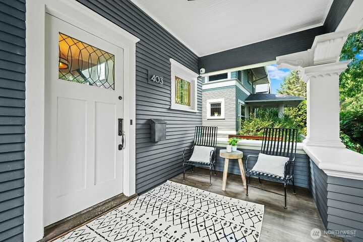 Property Photo: 403 18th Avenue E WA 98112