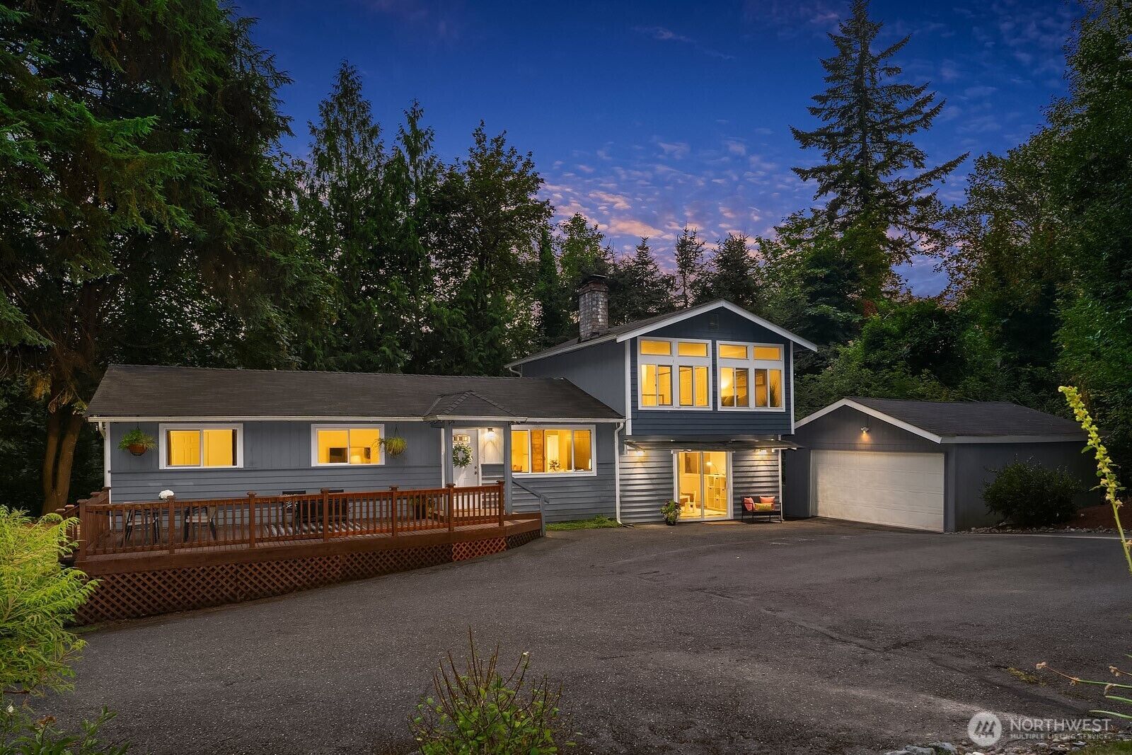 Property Photo: 15650 Issaquah Hobart Road SE WA 98027
