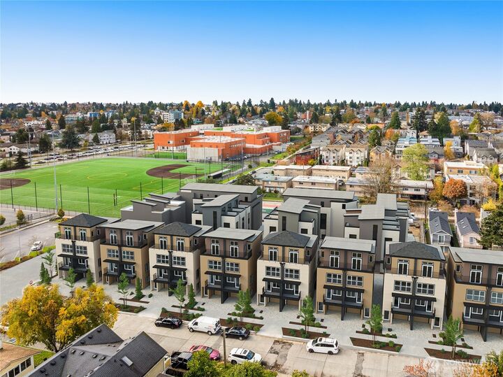 Property Photo: 1612 N 92nd Street N WA 98103