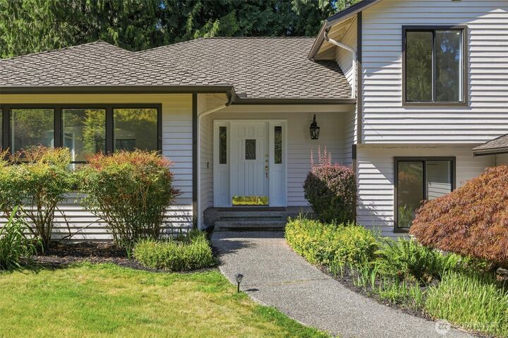 Property Photo: 16718 3rd Avenue SE WA 98012