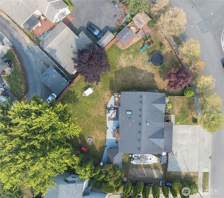 Property Photo: 8324 17 Street SE WA 98258