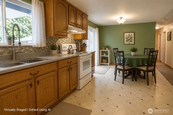 Property Photo: 16205 357th Avenue SE WA 98294