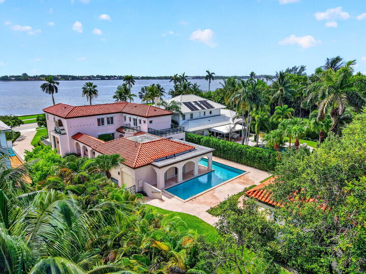 Property Photo: 5011 S Flagler Drive FL 33405