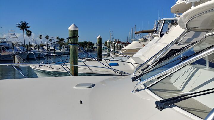 Property Photo: 702 N 19th N Street FL 34950