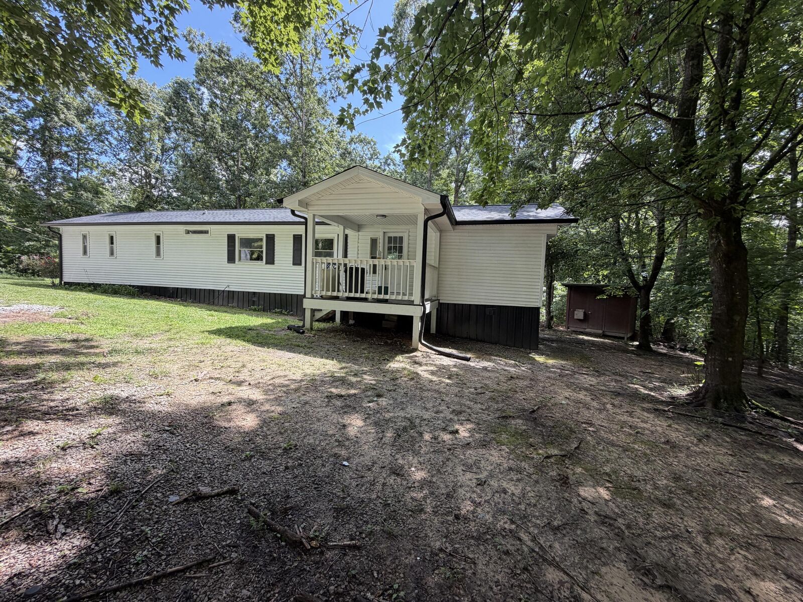 Property Photo:  1004 Chestnut Ridge Road  TN 37381 