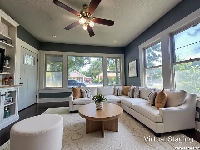 Property Photo:  423 Barrett Place  TX 78225 
