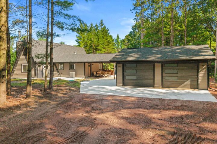 Property Photo:  1148 Chicago Drive  WI 53934 