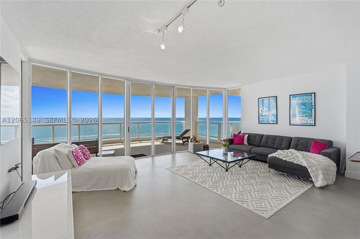 Property Photo: 4201 Collins Ave 1503 FL 33140
