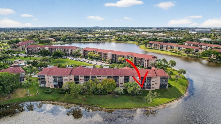 Property Photo: 13705 SW 12th St 103B FL 33027