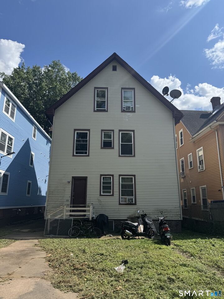 Property Photo: 269 Chatham Street CT 06513