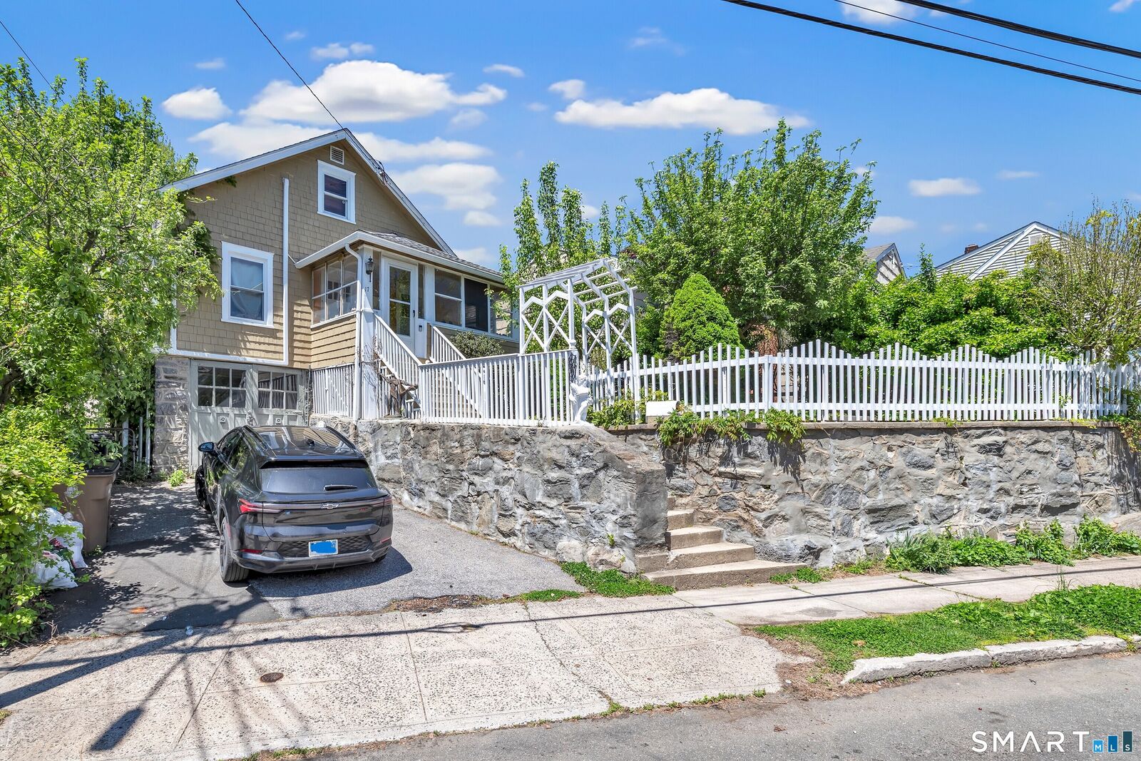 Property Photo: 17 Reynolds Avenue CT 06905