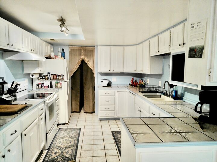 Property Photo: 9364 Old Scenic Drive MO 64850
