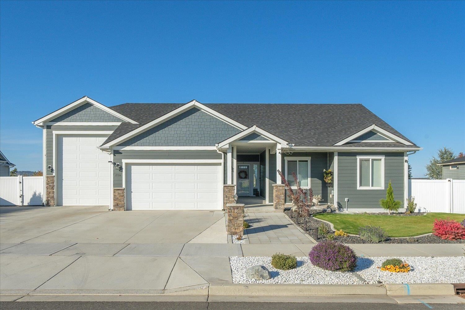 Property Photo: 2706 W Howesdale Rd WA 99208