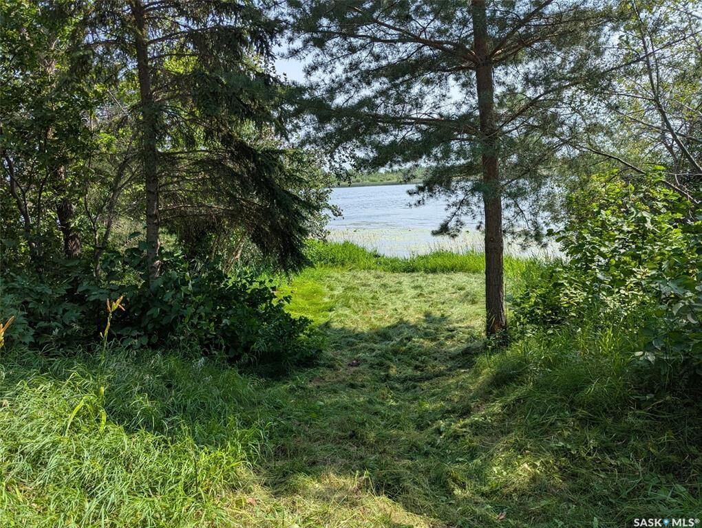 Property Photo: 49 Lakeside Drive SK S7K 1N2