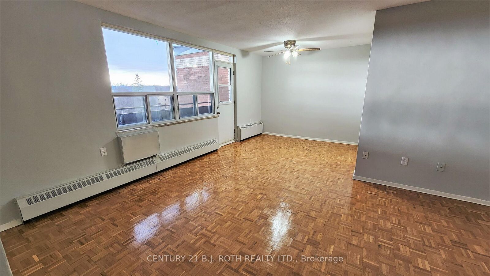 Property Photo:  37 Peel Street 808  ON L4M 3L1 