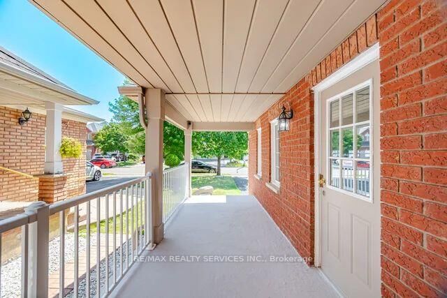 Property Photo: 92 Orchid Drive ON L7A 2C4