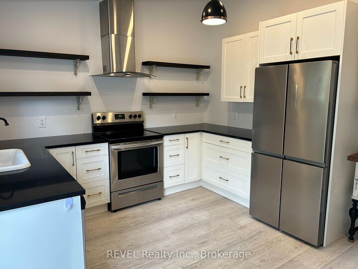 Property Photo: 43 Wiley Street ON L2R 4G1