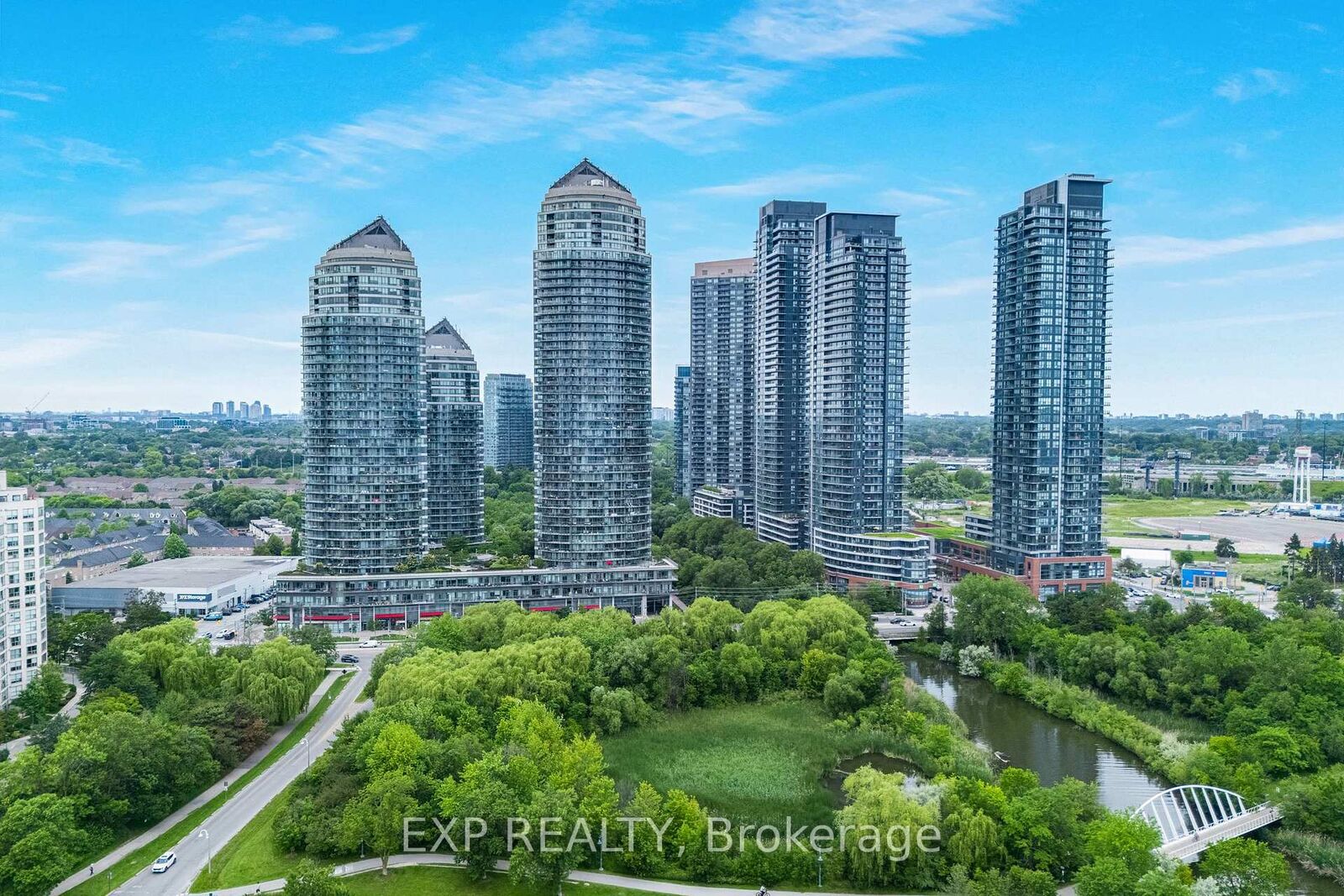 Property Photo:  2230 Lake Shore Boulevard W 808  ON M8V 0B2 