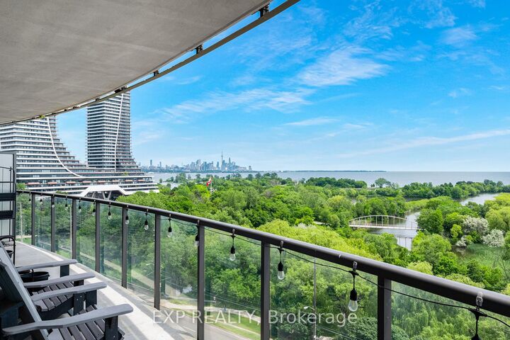2230 Lake Shore Boulevard W 808 — photo 1