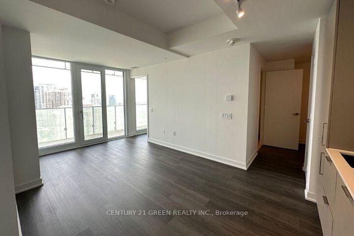 Property Photo: 3900 Confederation Parkway 2301 ON L5B 0M3