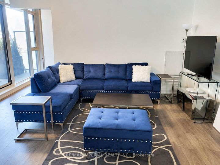 Property Photo:  297 College Street 603  ON M5T 1S2 