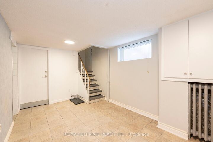 Property Photo: 7 Joanith Lower Drive ON M4B 1S6
