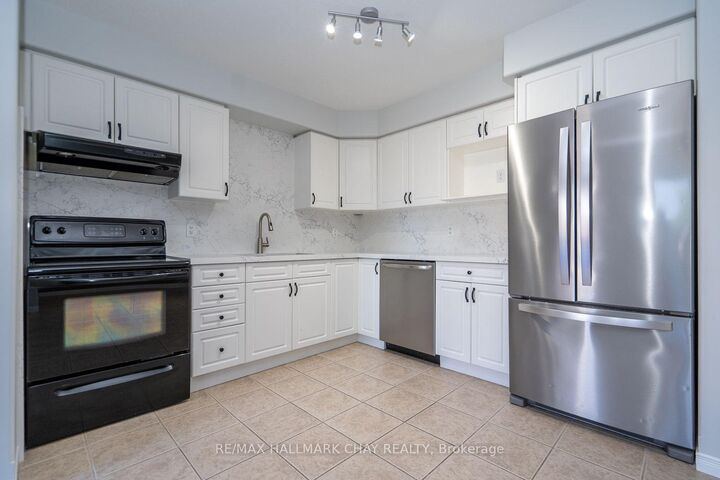 Property Photo: 15 Wallace Street ON L9R 2G5
