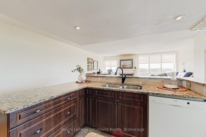 24 Ramblings Way 706 — photo 1