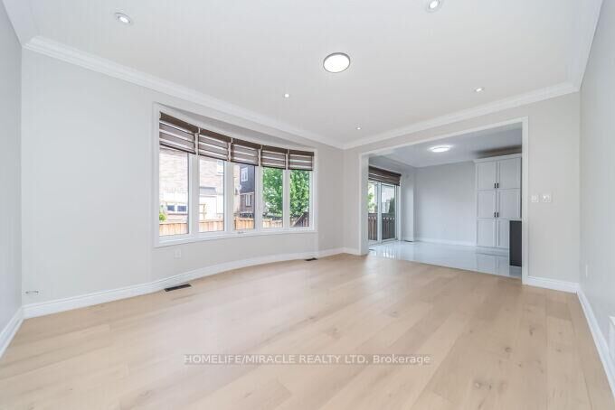 Property Photo: 327 Pringle Avenue ON L9T 7M5