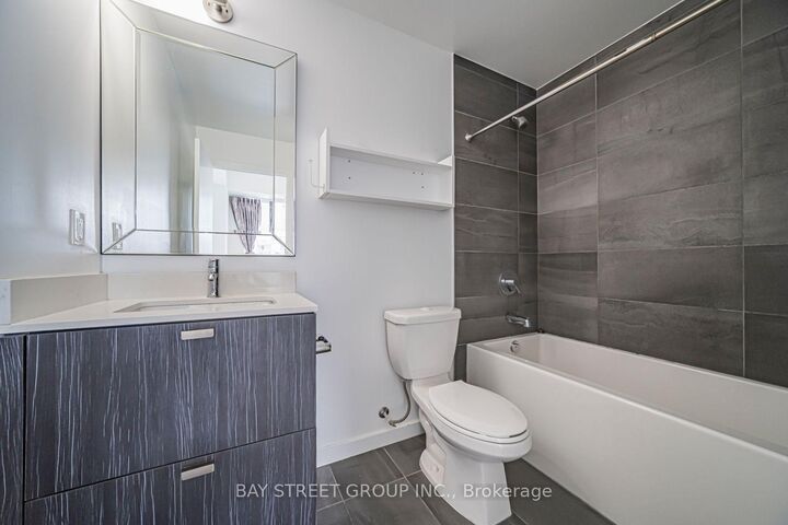 Property Photo:  56 Forest Manor Road 1205  ON M2J 0E5 