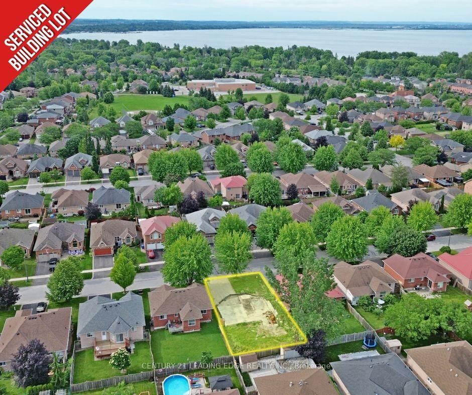 Property Photo:  14 Kerfoot Crescent  ON L4P 4B8 