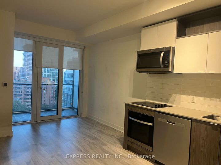Property Photo: 70 Princess Street 935 ON M5A 0X6