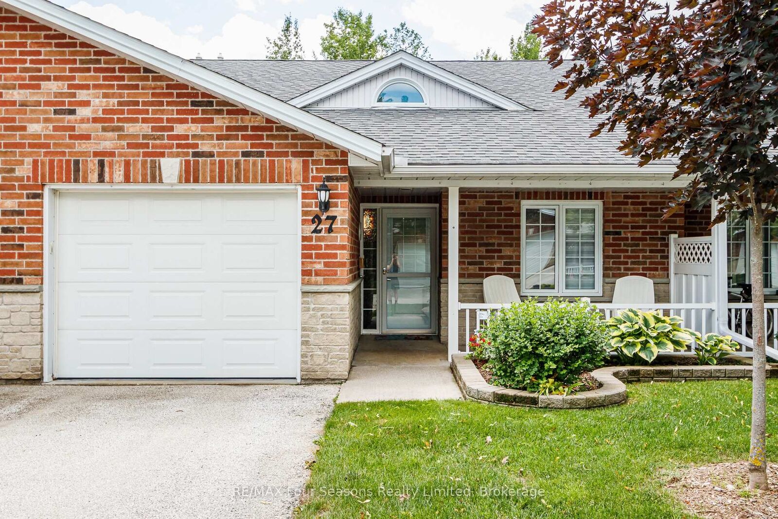 Photo de la propriété:  275 Huron Street 27  ON L0M 1S0 