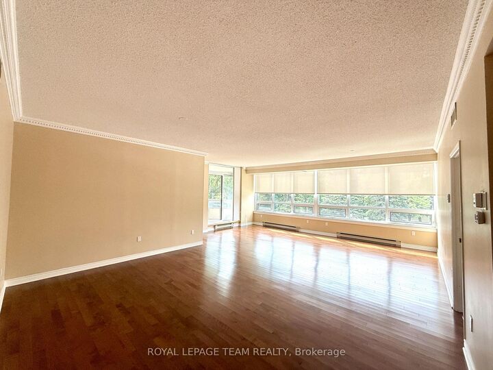 Property Photo: 1480 Riverside Drive 205 ON K1G 5H2