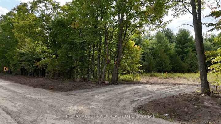 Property Photo:  2421 14th Line East Acres E  ON K0L 1L0 