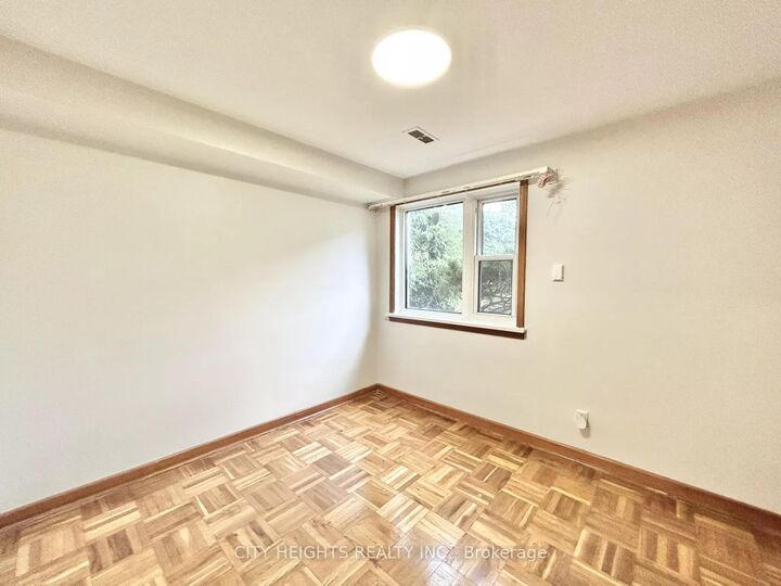 Property Photo: 3 Bondhead Place ON M9V 2L9